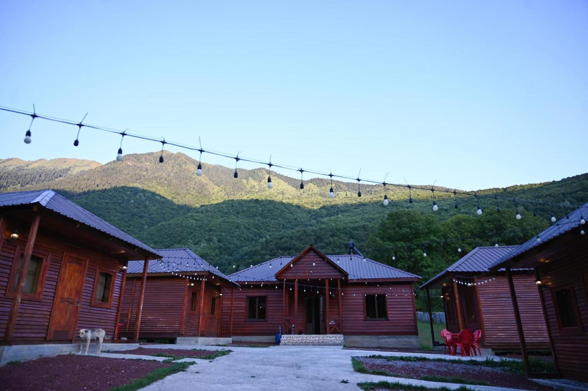 Guest House Ushba Gate Μέστια Εξωτερικό φωτογραφία